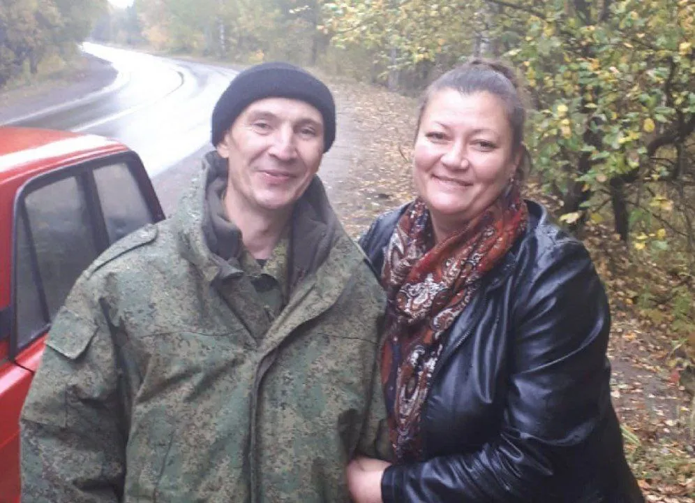 Не встиг доїхати до України: російського "мобіка" на навчаннях придушило дулом танка. Фото dqxikeidqxidqeant