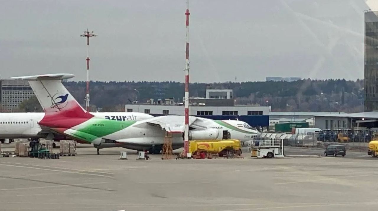 Иран мог направить в Москву самолет с новой партией дронов, - СМИ dqxikeidqxidqeant