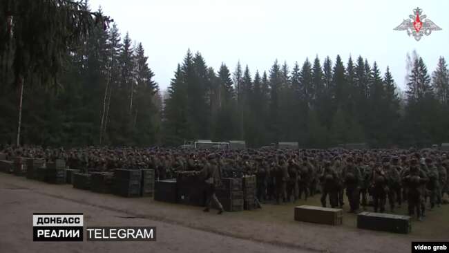 Негода заважає руху техніки