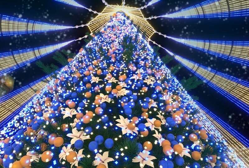 Організатор торішнього новорічного свята на Софійській площі розповів про те, що у Києві розпочали підготовку до встановлення новорічної ялинки.