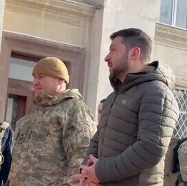 ”Важливо бути тут”: Зеленський відповів, чому прибув до нещодавно звільненого Херсона. Відео dqxikeidqxidqrant