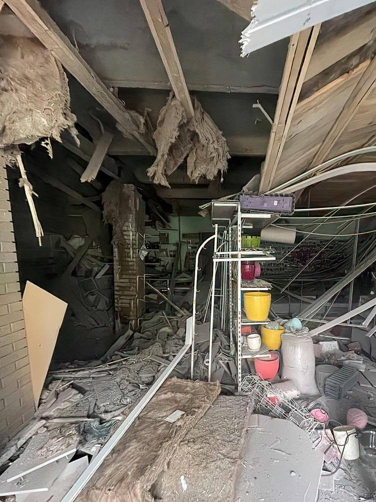 Оккупанты обстреляли Сумщину: повреждена критическая инфраструктура и дома, есть раненые. Фото последствий