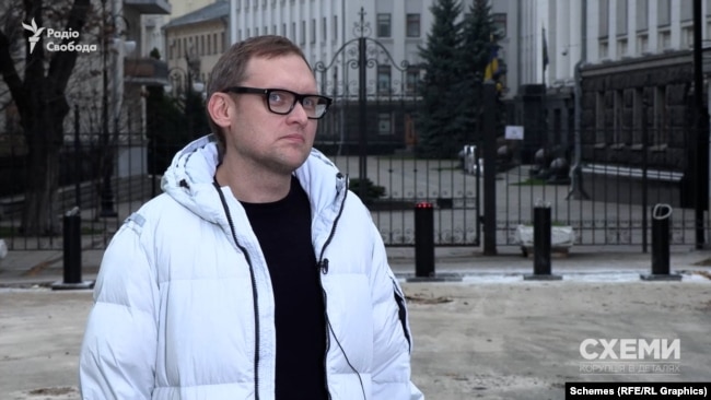 Андрій Смирнов