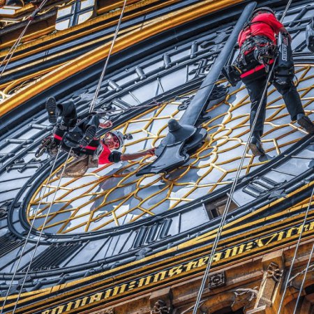 Земная жизнь принца Дубая. ФОТО Земная жизнь принца Дубая. ФОТО