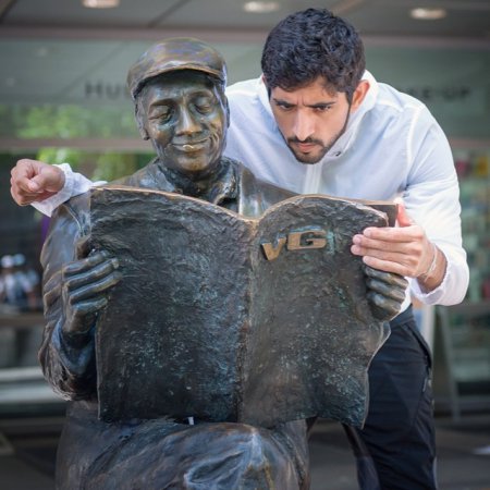 Земная жизнь принца Дубая. ФОТО Земная жизнь принца Дубая. ФОТО