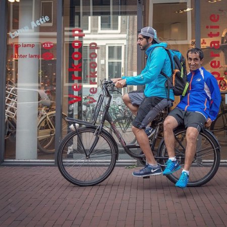 Земная жизнь принца Дубая. ФОТО Земная жизнь принца Дубая. ФОТО