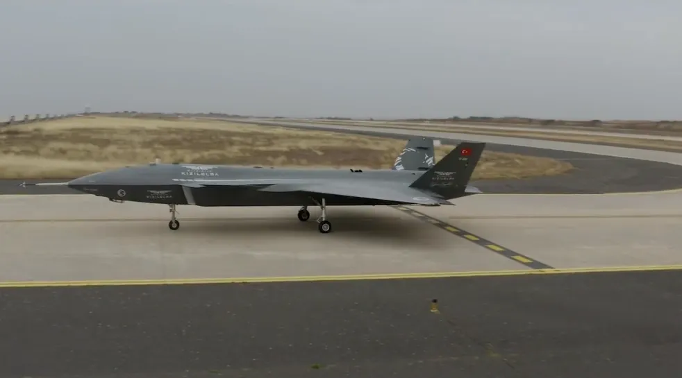        Bayraktar Kızılelma   .  dqxikeidqxiqzuant