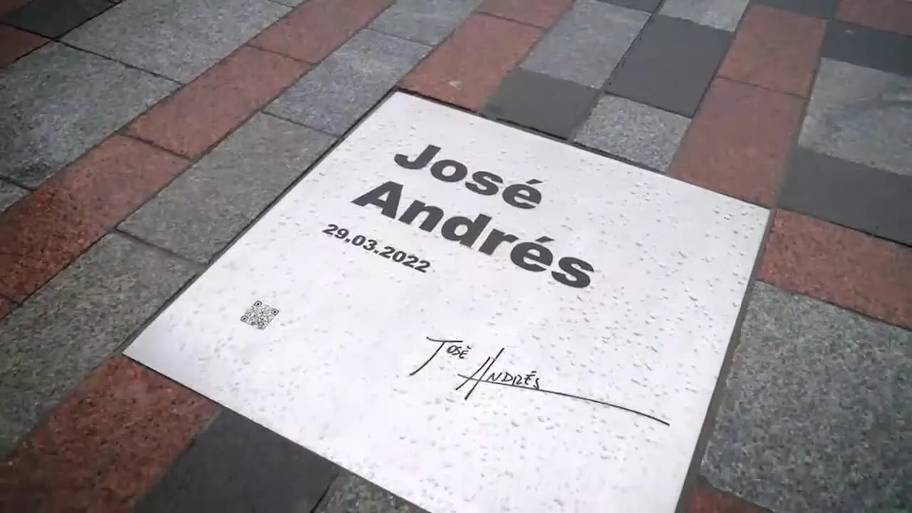      ’   :  World Central Kitchen      . ³ dqxikeidqxiqdkant