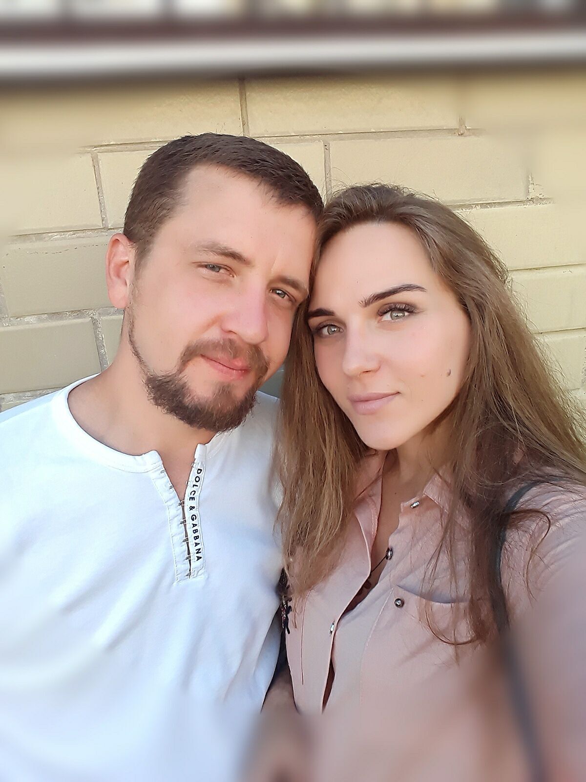 Взрывная волна вырвала бронированную дверь: под Киевом от российской ракеты пострадала семья dqxikeidqxidqeant