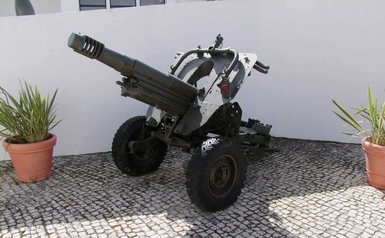 Українські військові в Іспанії опановують гаубиці OTO Melara Mod 56: що відомо про озброєння