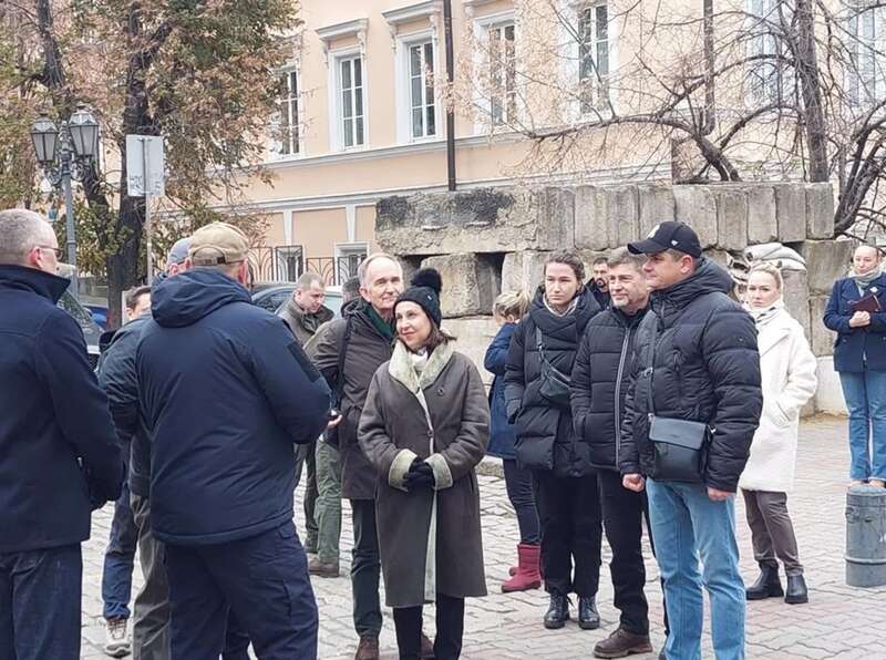 Жодні теракти не зупинять підтримку Іспанією України: з’явилася офіційна заява глави міноборони dqxikeidqxiqxrant