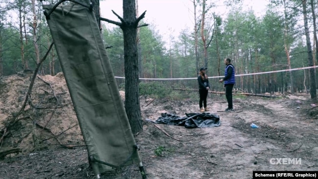 Каждый день 15 добровольцев собирали по городу тела погибших