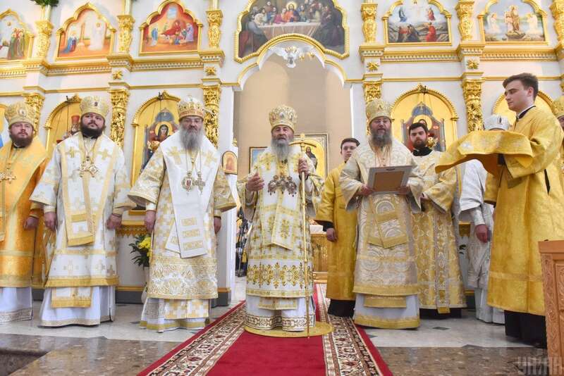 Митрополит Запорізький і Мелітопольський УПЦ МП Лука та предстоятель Української православної церкви МП, митрополит Київський і всієї України Онуфрій під час літургії в Свято-Покровському архієрейському соборі, в Запоріжжі, 11 червня 2021 року Митрополит Запорізький і Мелітопольський УПЦ МП Лука та предстоятель Української православної церкви МП, митрополит Київський і всієї України Онуфрій під час літургії в Свято-Покровському архієрейському соборі, в Запоріжжі, 11 червня 2021 року