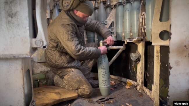 Самоходная артиллерийская установка изнутри