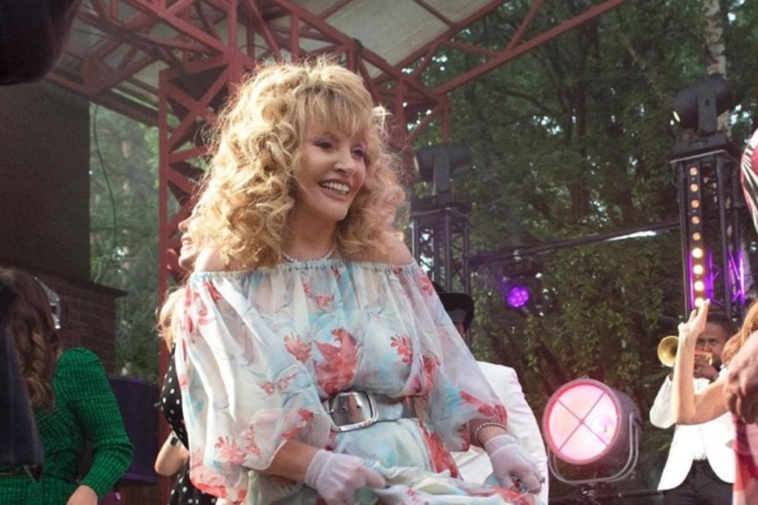 Алла Пугачова dqxikeidqxidqeant