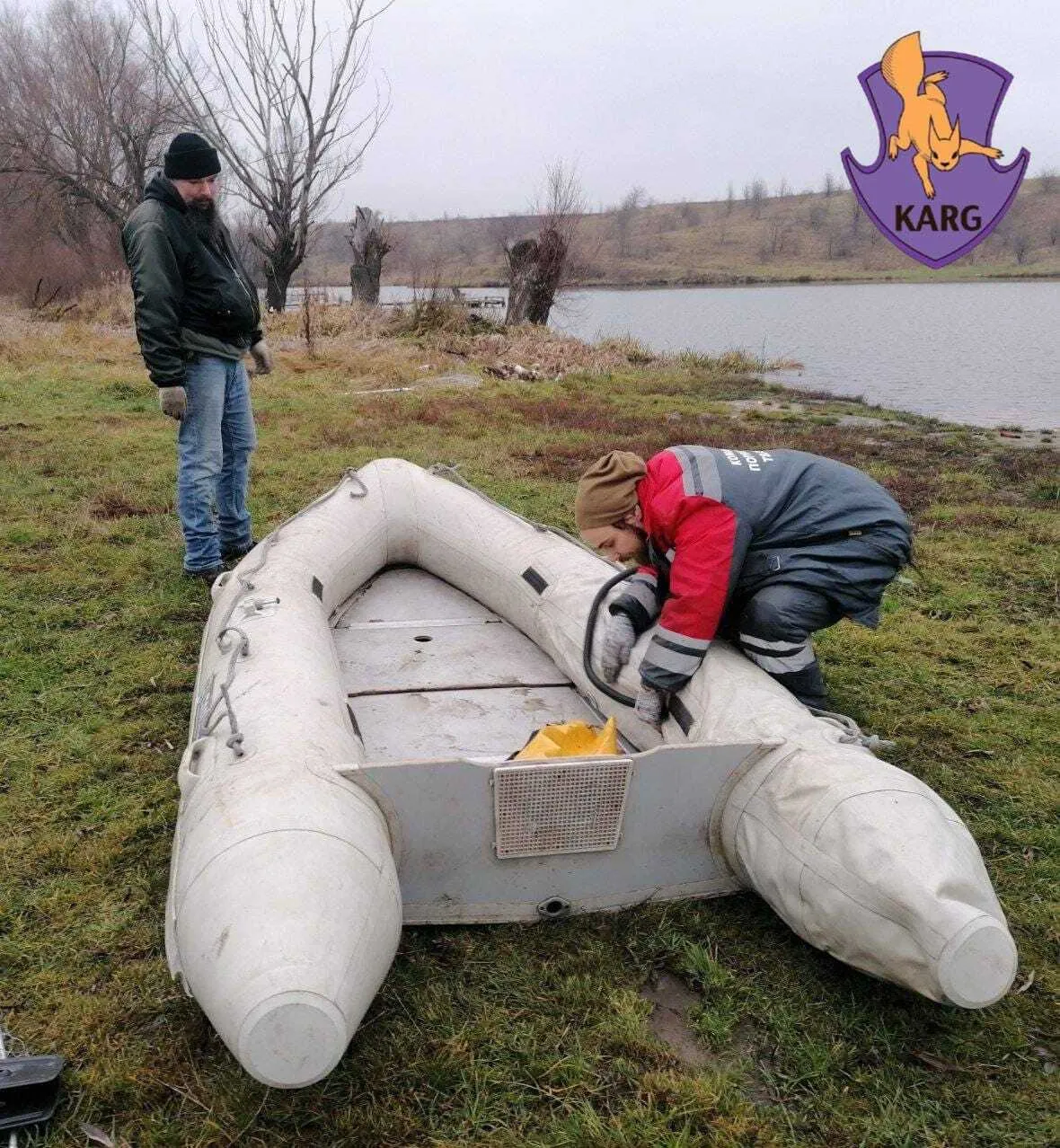 На Київщині врятували двох лебедів, яких намагались вбити браконьєри. Фото dqxikeidqxidqrant