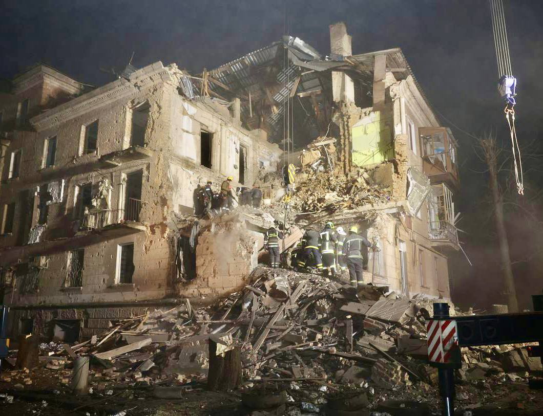 приліт у житловий будинок