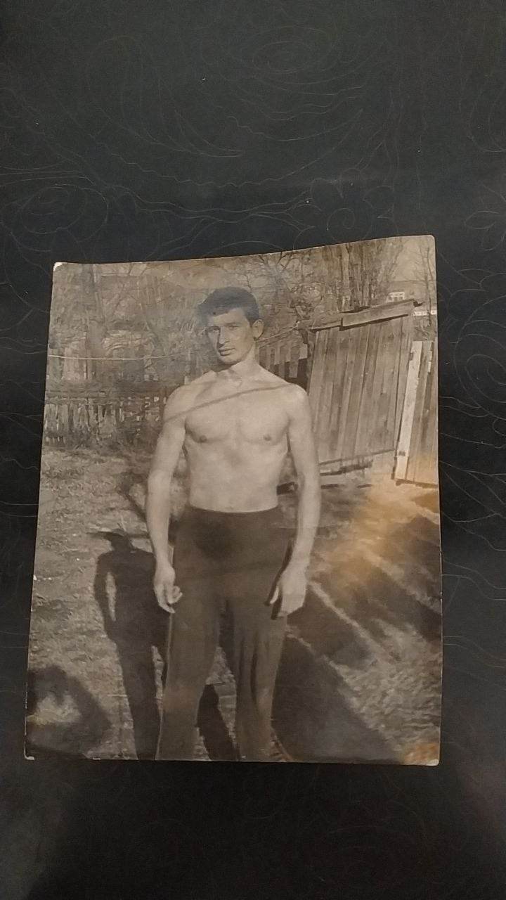 Рятував військових і вивозив людей: під Києвом росіяни вбили автогонщика та каскадера