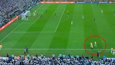 Арбитр финала ЧМ-2022, засчитавший ’’незаконный гол’’ Месси, впервые объяснил скандальный эпизод dqxikeidqxidqrant