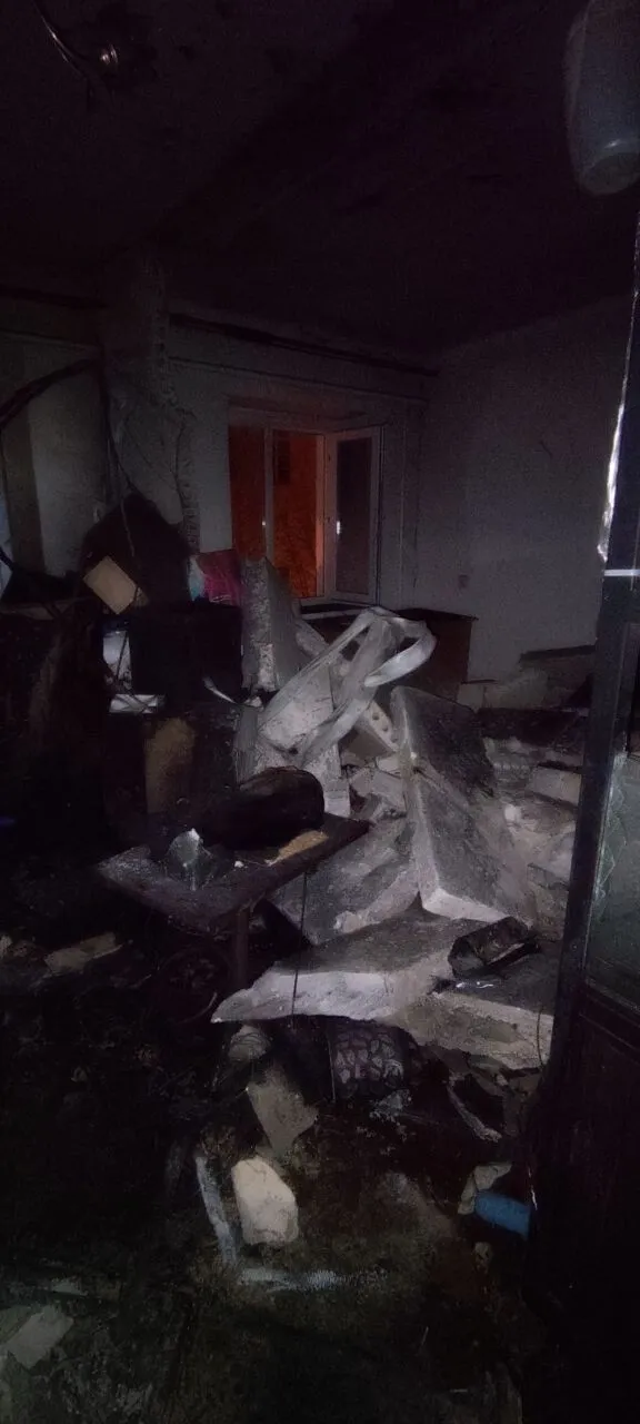 Знесло стіни, спалахнула пожежа: у Львові у квартирі вибухнули акумулятори. Фото dqxikeidqxidqrant