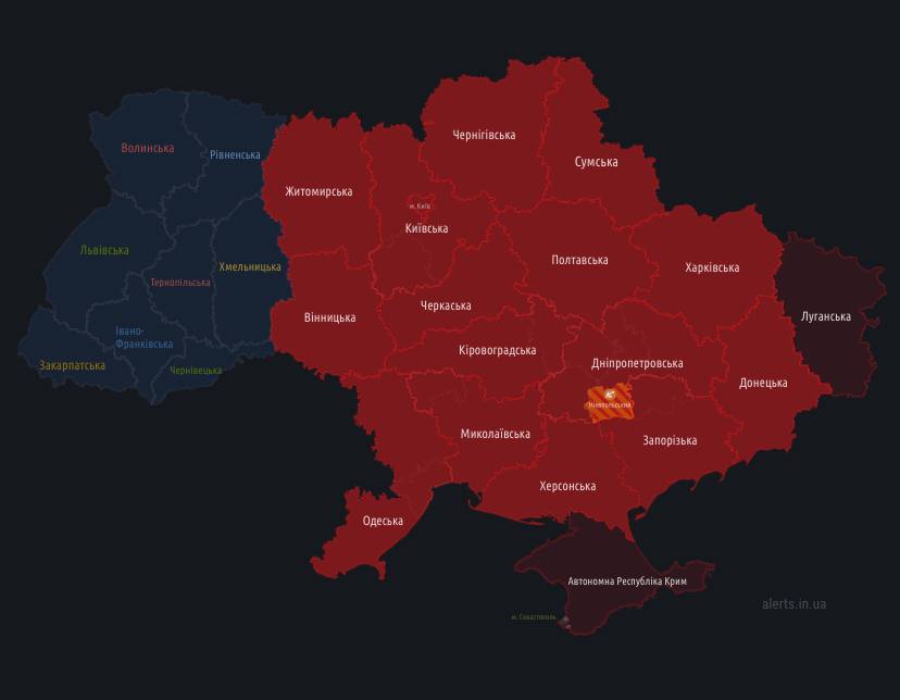 Росія вивела в Чорне море ракетоносії з 16 "Калібрами" dqxikeidqxidqeant
