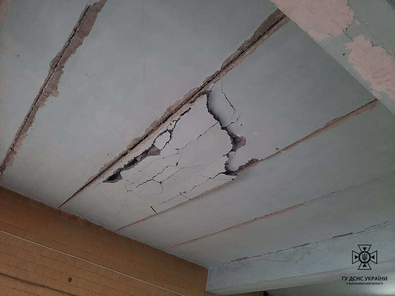 В Очакові росіяни ранком 1 січня обстріляли житловий сектор та пожежну частину