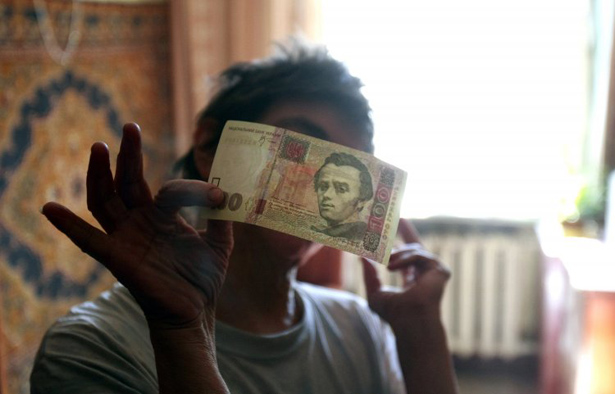 Як у "ДНР" заробляють на власних "громадянах" - фото 1 Як у "ДНР" заробляють на власних "громадянах" - фото 1 dqxikeidqxidqrant