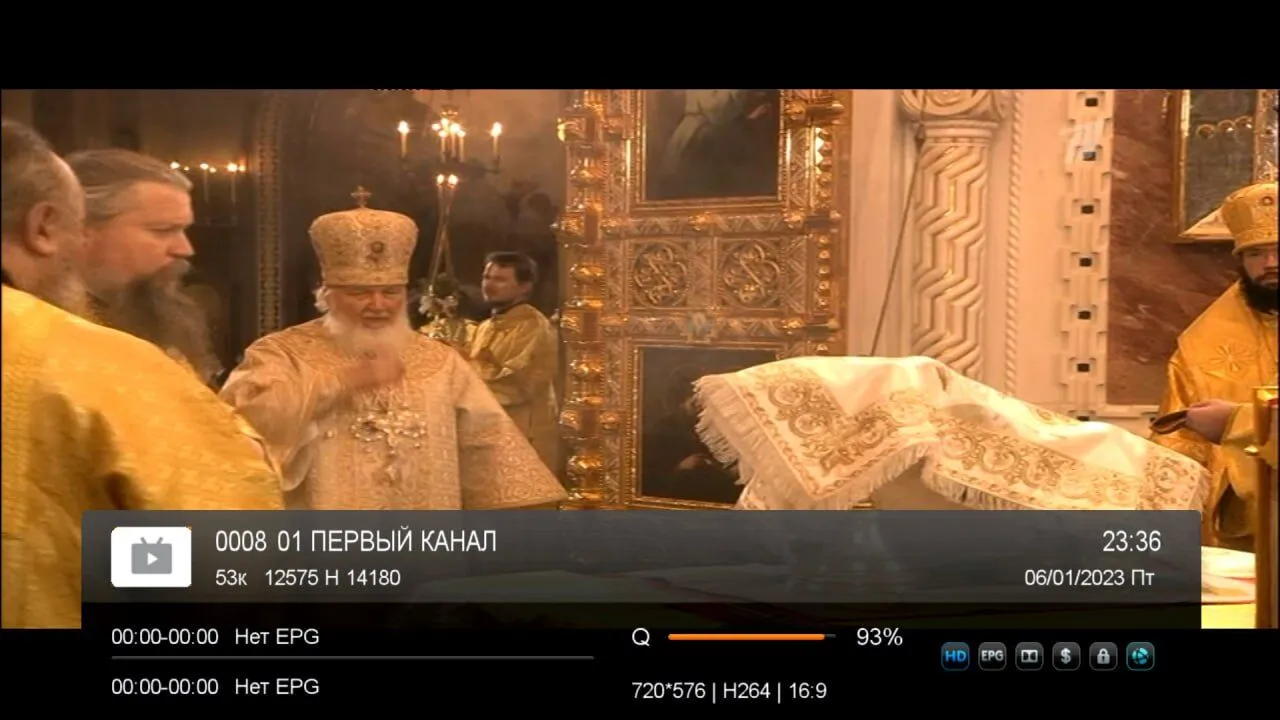 Хакеры сломали российский Первый канал и показали обращение Зеленского на Рождество. Видео