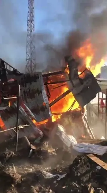 Війська РФ завдали ракетного удару по селу на Харківщині: постраждали семеро людей, серед них дитина