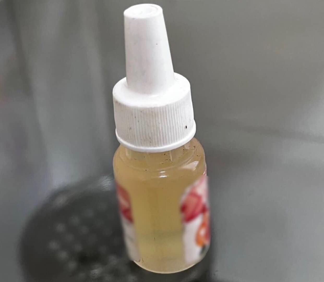 Жителька Львова під наркотиками возила із собою в авто контейнер із сечею