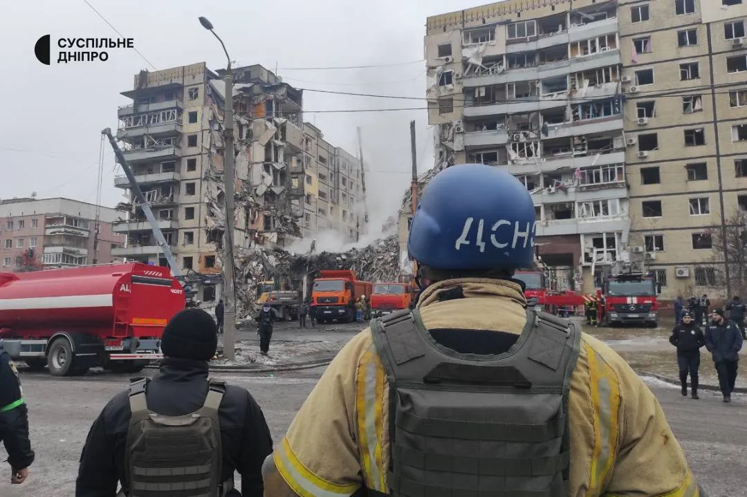 Пошук людей під завалами. Ранок 15 січня 2023 року