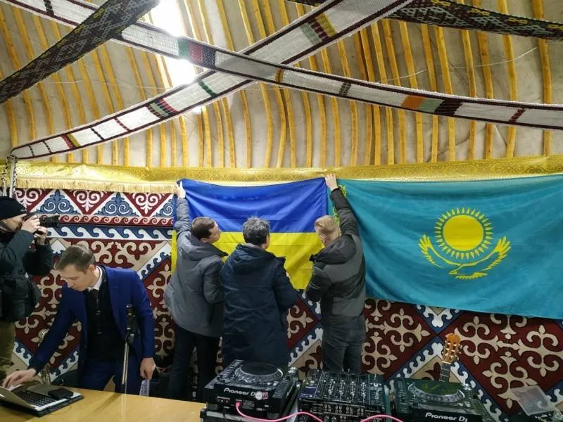 У центрі Києва почала працювати ’’Юрта незламності’’. Фото