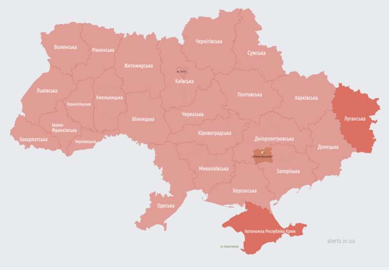 В Україні масштабна повітряна тривога, росіяни в Білорусі підняли винищувачі dqxikeidqxidqeant