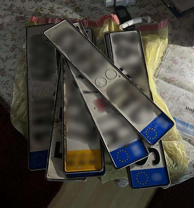 Возможно, это изображение телефон