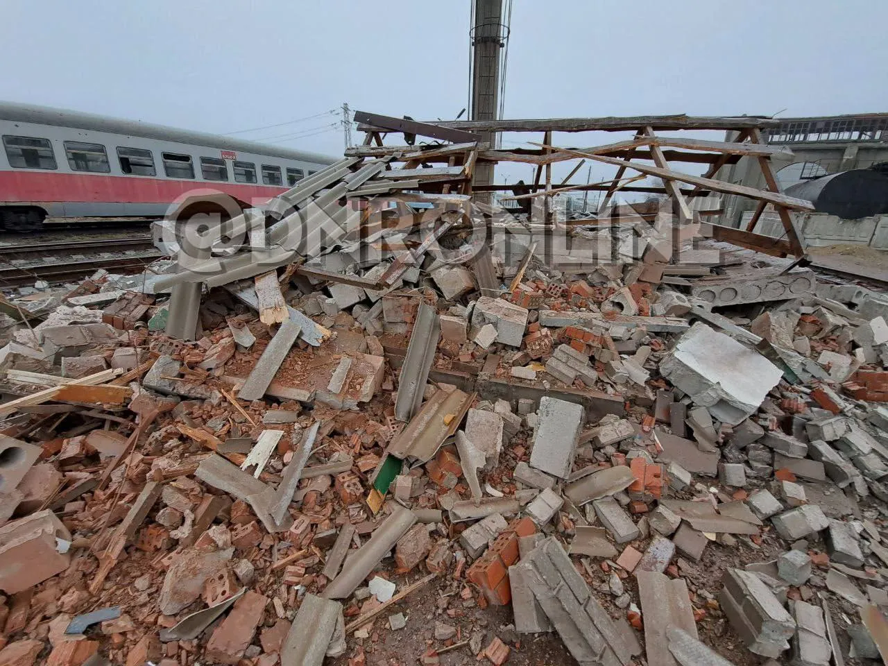 Хорошо досталось! В сети показали последствия ночного ’’хлопка’’ в оккупированном Иловайске dqxikeidqxidqrant