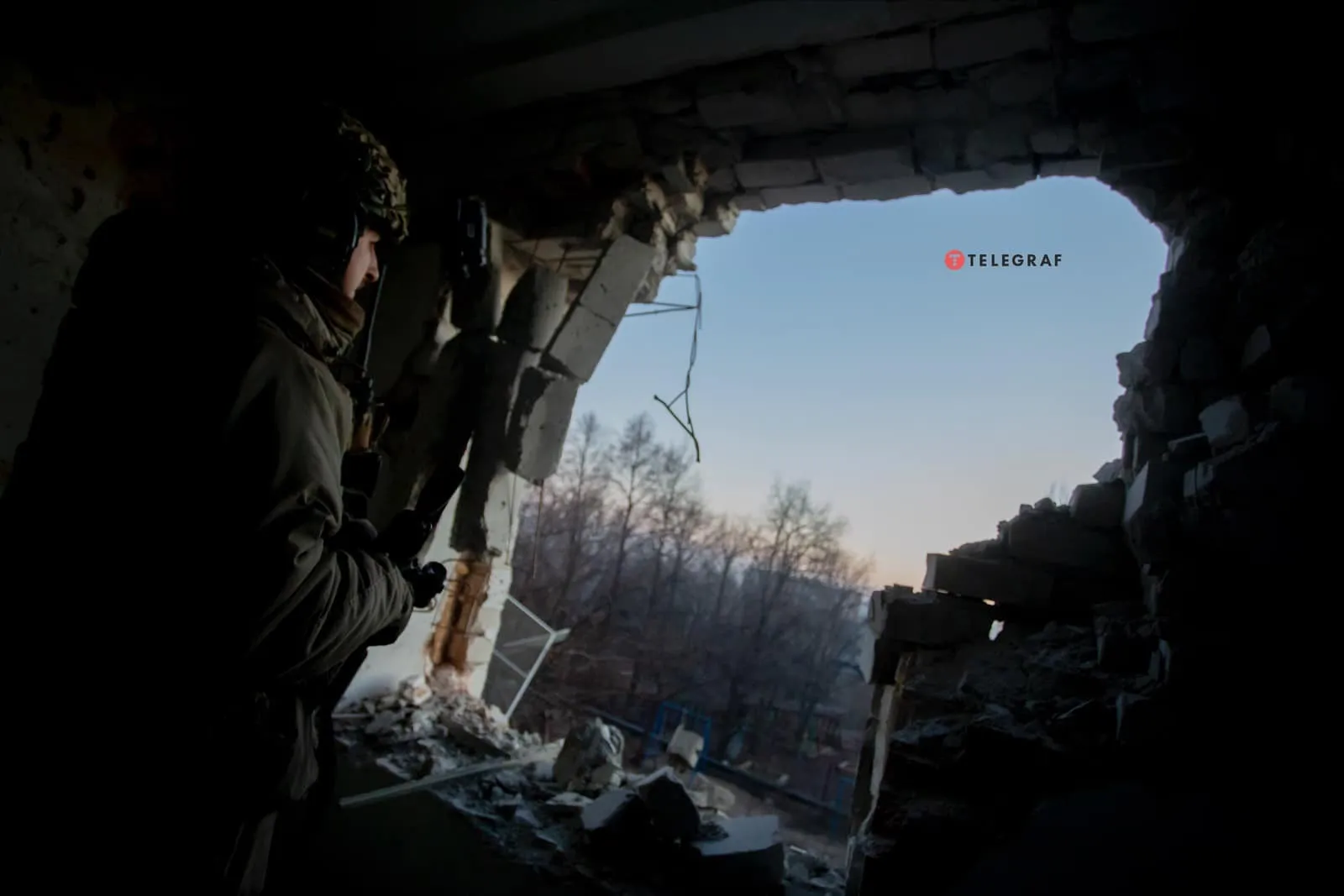 ’’До цього неможливо звикнути!’’ Фотограф показав, як героїчно бореться незламний Бахмут