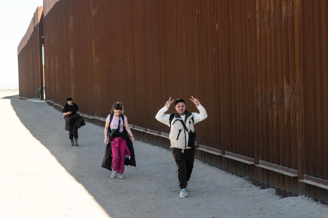 Росіяни їдуть до США через Мексику