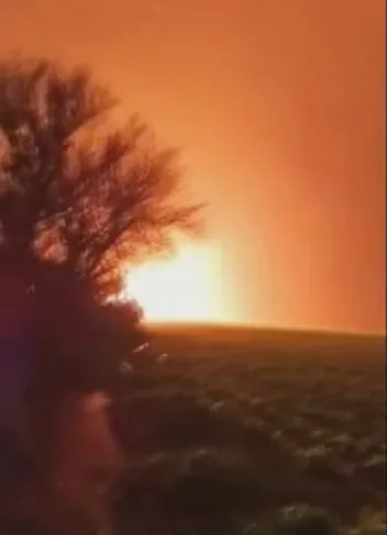 У Туреччині через землетрус стався сильний вибух на газопроводі. Відео dqxikeidqxidqrant