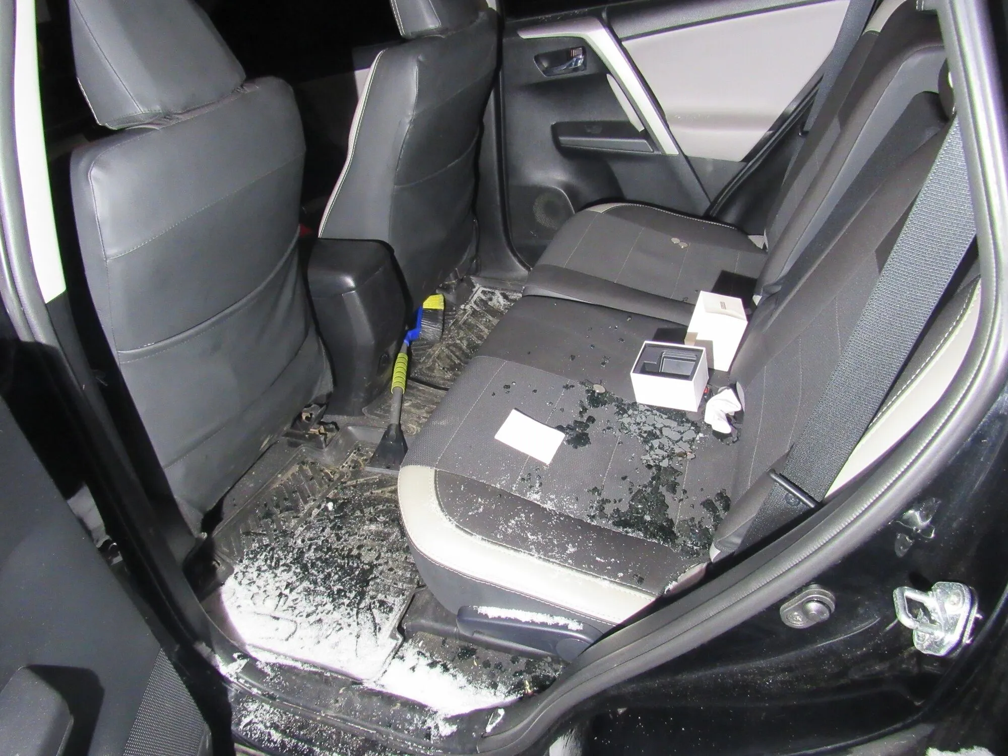 У Києві затримали рецидивіста, підозрюваного у крадіжках із 17 автомобілів. Фото dqxikeidqxidqrant