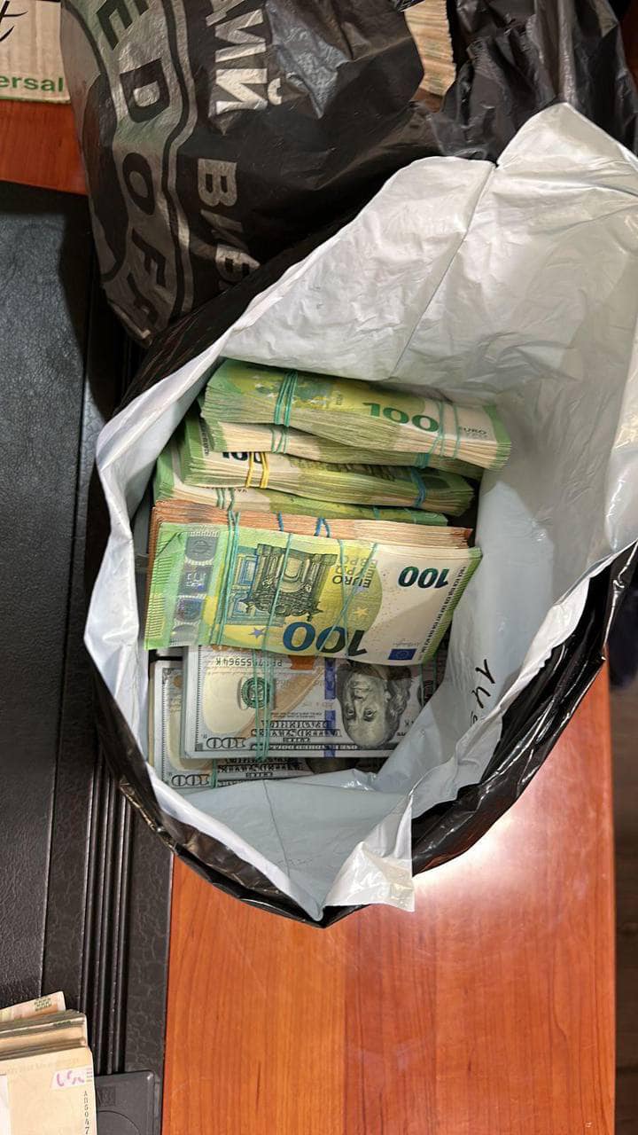 Фото 2 с обыска