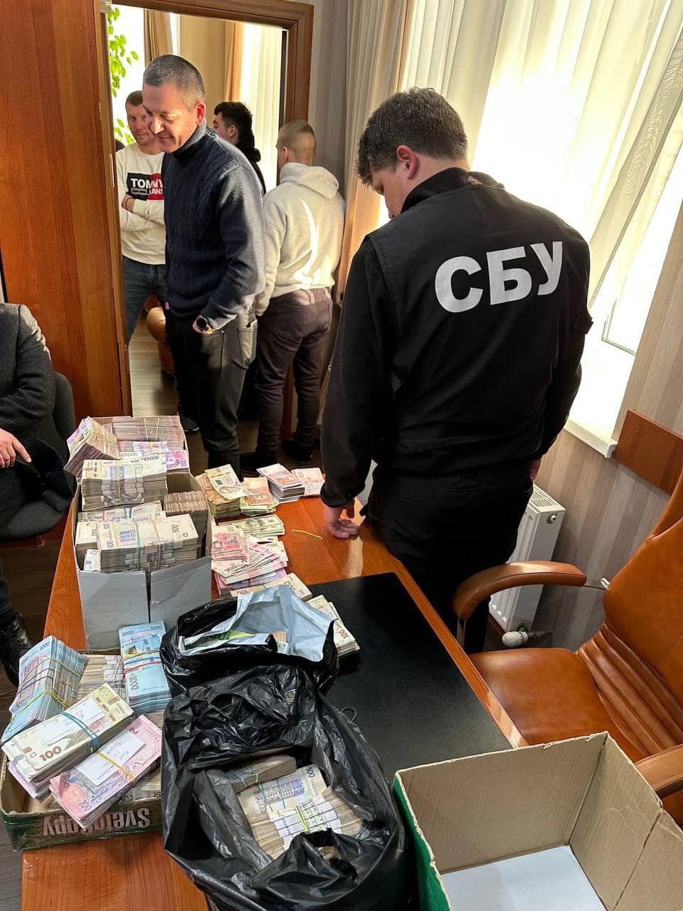 Фото 3 з обшуку