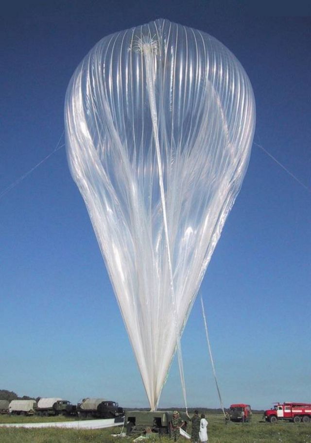 "Высотный аэростат-лаборатория" ВАЛ – крупнейший современный российский аэростат.