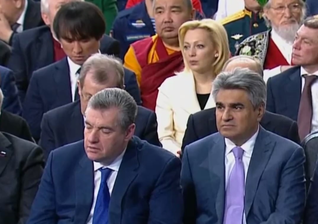 Медведєв та інші чиновники РФ заснули під час виступу Путіна