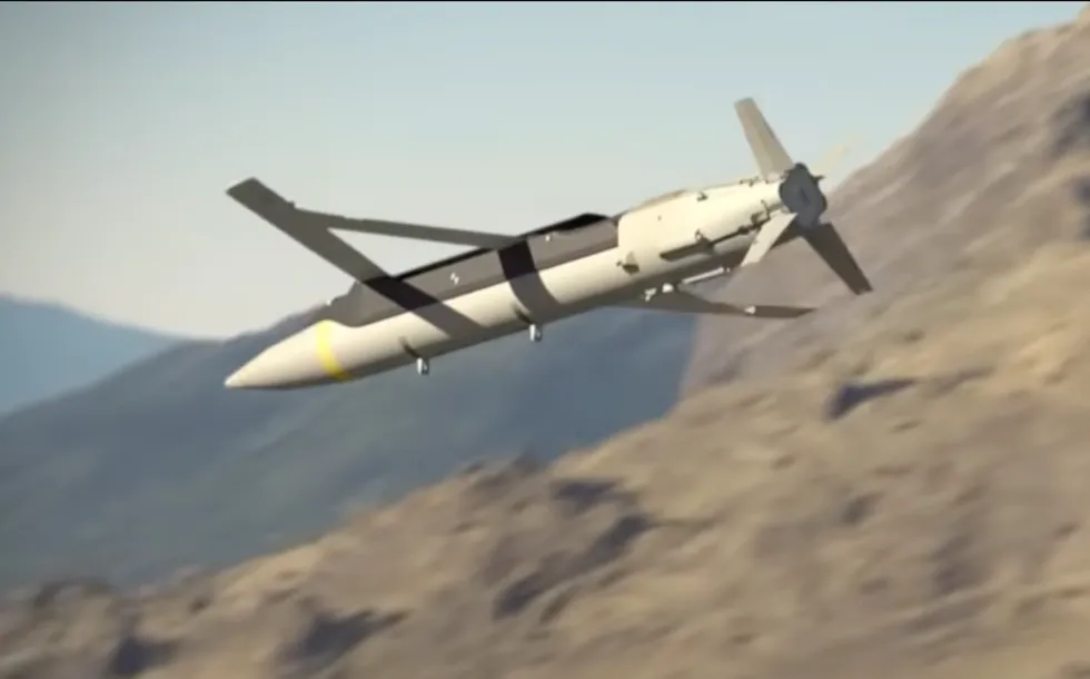 Бомба GLSDB расправила крылья dqxikeidqxiqdzant