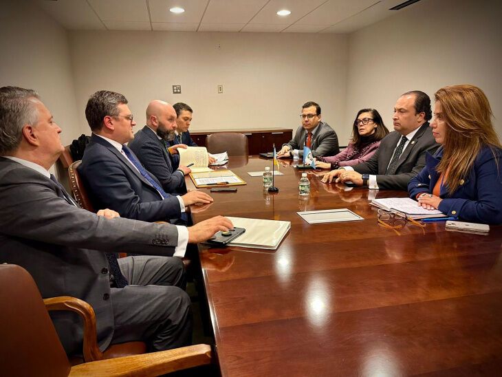 Представники України та Гватемали