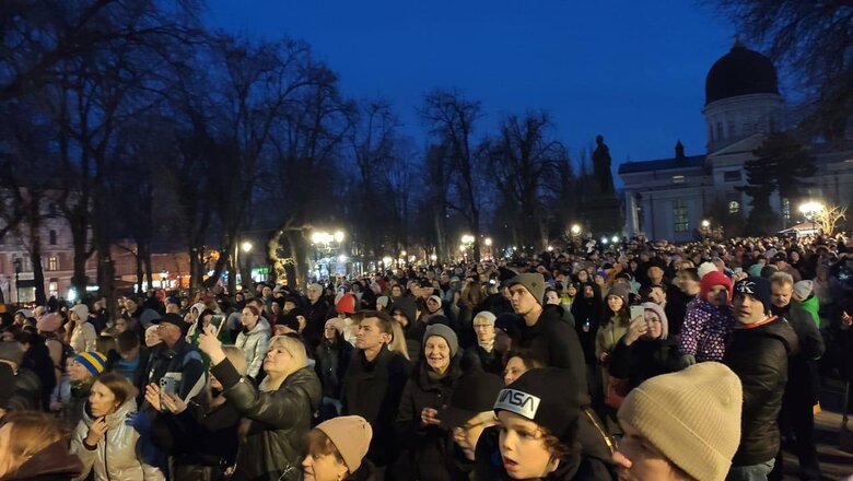 Митець зі Швейцарії Хофштеттер підсвітив будівлі в Одесі 05
