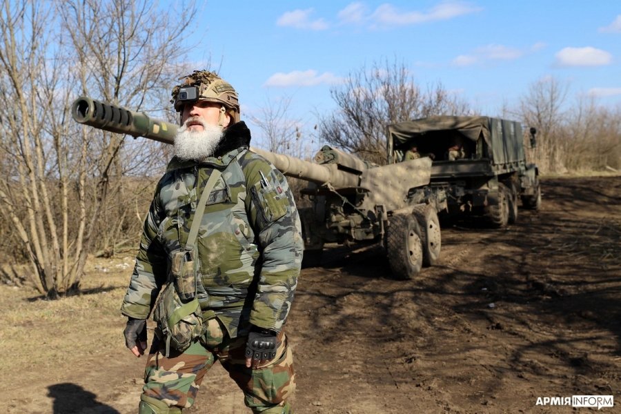 артилерія в все