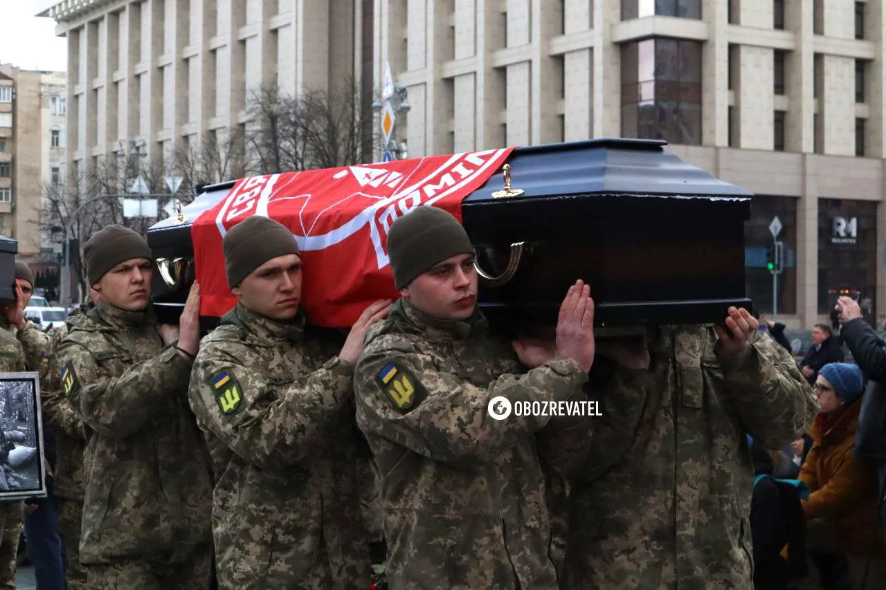 В Киеве прощаются с героями-разведчиками ’’Святошей’’, ’’Аполлоном’’, ’’Непейпивом’’ и ’’Тарасием’’. Фото и видео