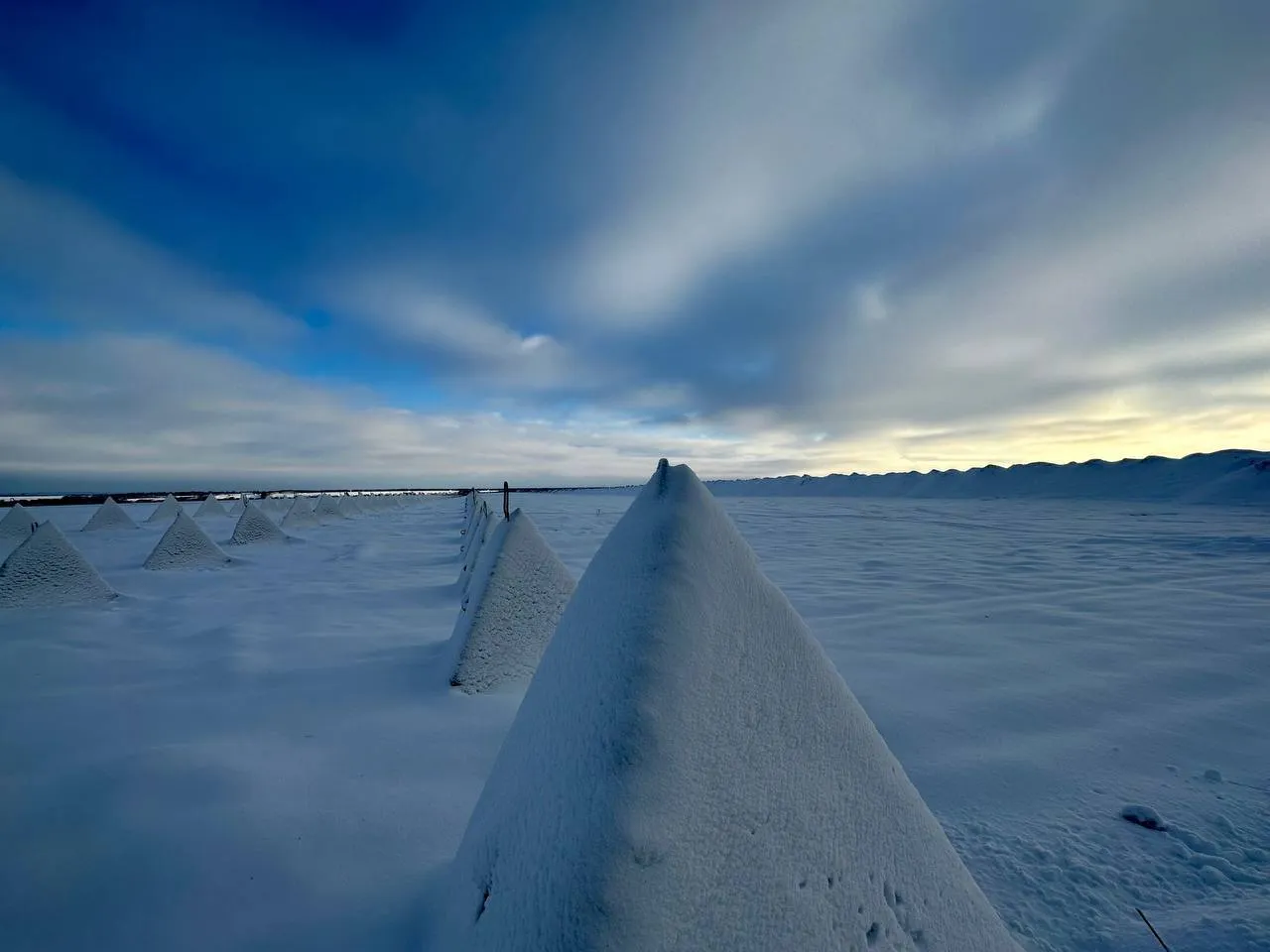 У Білгородській області відгородилися від України "зубами дракона" на $138 мільйонів. Фото dqxikeidqxidqeant