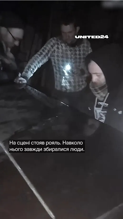 Рік тому Росія скинула надпотужну бомбу на драмтеатр із людьми у Маріуполі: Зеленський вшанував пам’ять загиблих